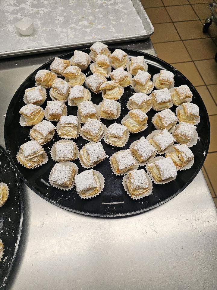 Holiday Party Trays Dessert European Bakery